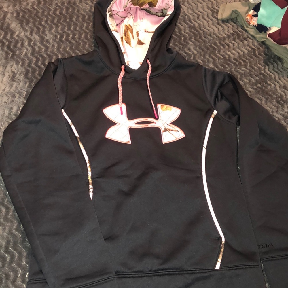 Camo UA Sweatshirt